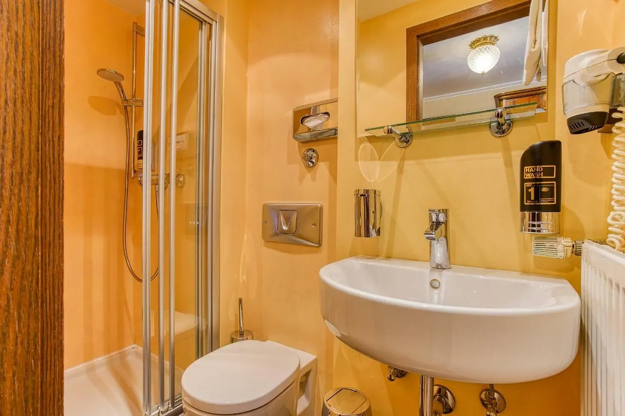 Ff&E Hotel Bavaria Fuerth Germany